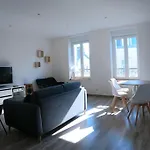 4 Personnes 50m2 A 300m De La Apartmán